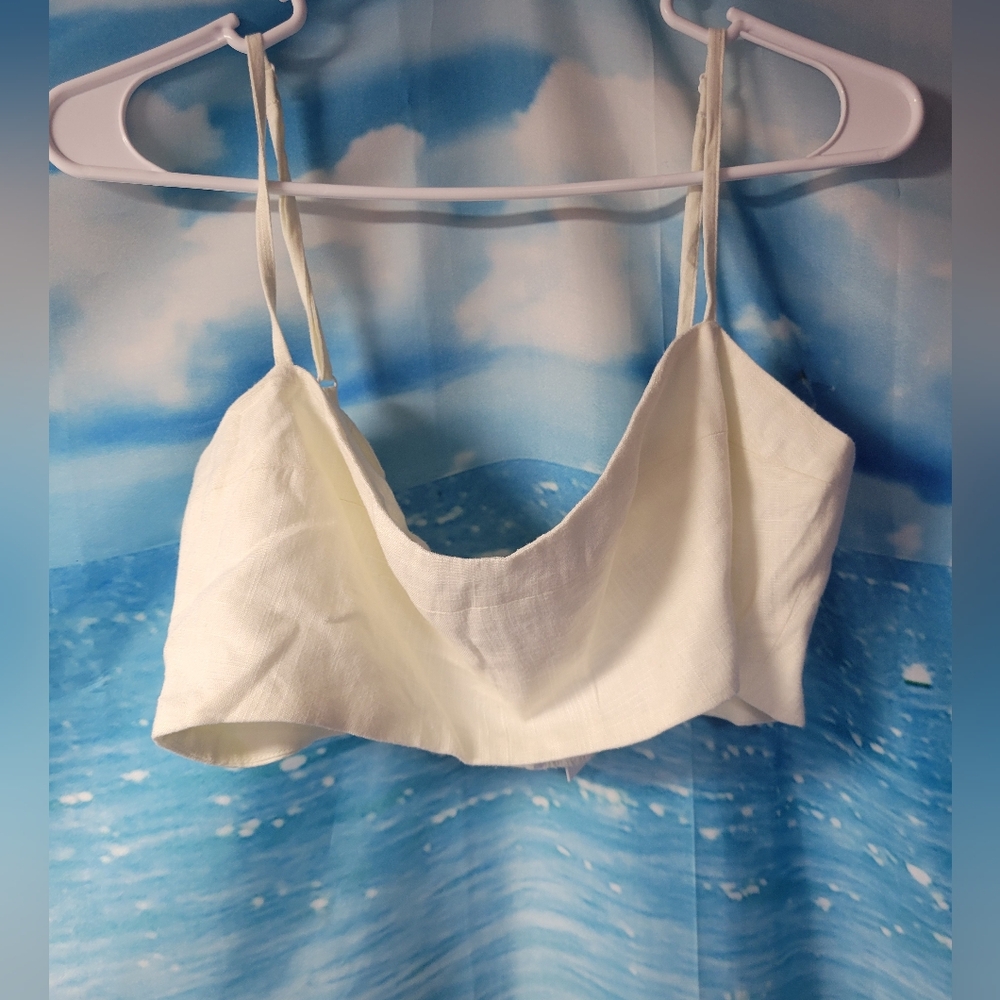 Caara NWT Women's Cream Crop Top Size‎ XL